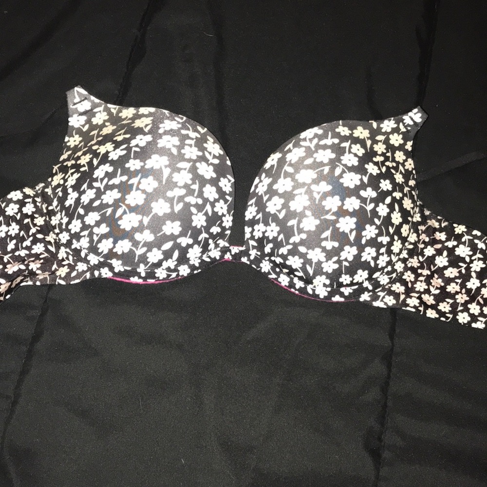 Sexy little thing push-up bra